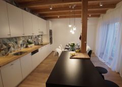 Jak se staví sen: Rozvod a nový život u Mělníka